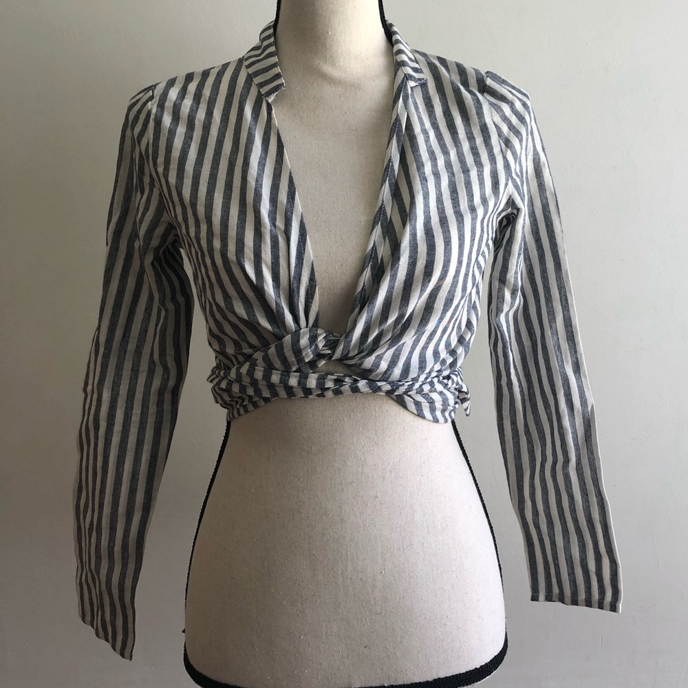 PLT Tie Front Crop Top NWOT